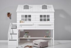 Lake house bed van Lifetime