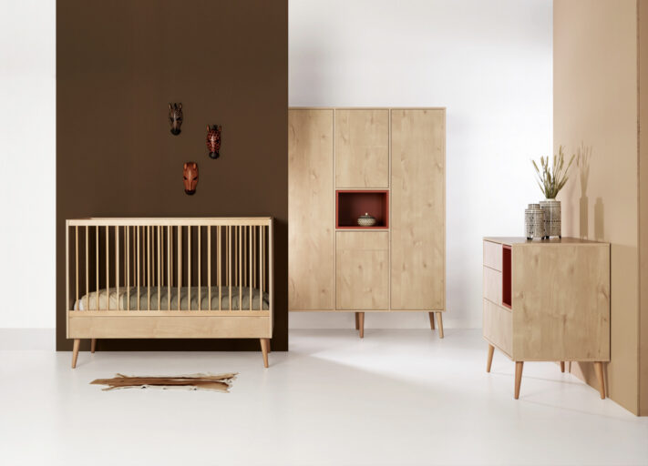 KLEERKAST XL 3-DEURS COCOON NATUREL