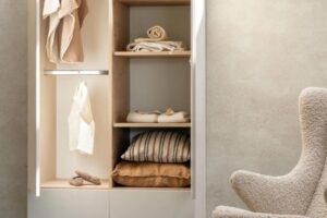 KLEERKAST 2-DEURS + 2 LADES FLOW CLAY QUAX