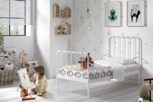 Metalen bed Alice van Vipack