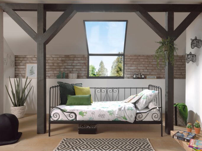 KAJUITBED METAAL 090 X 200 ZWART ALICE VIPACK