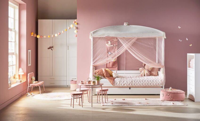 Kinderkamer hemelbed van Lifetime