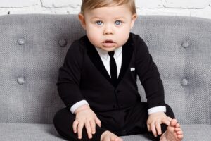 Kruippakje Casual Suit Zwart Das 9-12M