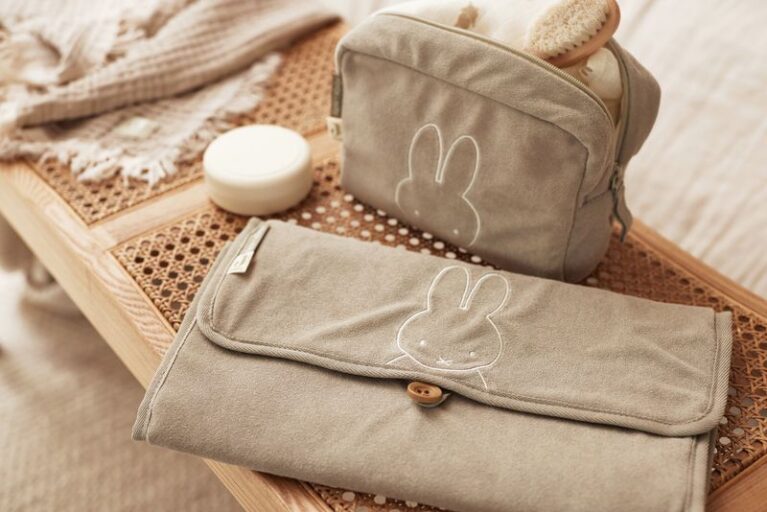 Etui Miffy Olive Green Jollein
