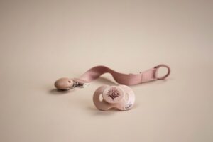 Fopspeen Mini Sweet Date Flower Elodie Details