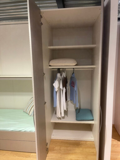 Toonzaalmodel brugkast met dressing