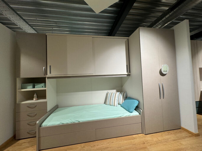 Toonzaalmodel brugkast met dressing