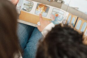 Mijn Flapjesboek – Voertuigen Little Dutch