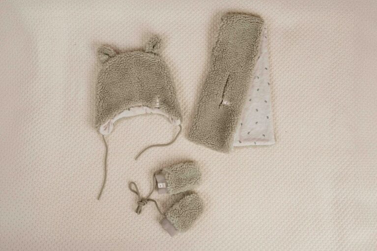Mutsje Teddy Soft Green Maat 0-3M Little Dutch