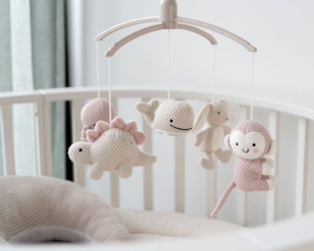 Muziekmobiel Animals Oud Roze/Warm Linen Baby’s Only