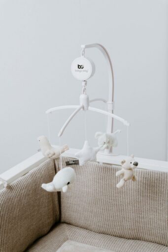 Baby’s Only Muziekmobiel Zand/Wolwit/Wit
