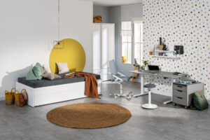 BUREAU 150CM GRIJS ELECTRISCH IN HOOGTE VERSTELBAAR