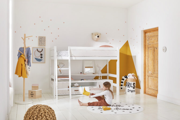 Kinderkamer met hoogslaper van Lifetime