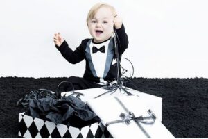 Kruippakje Tiny Suit Zwart Strikje 6-9M