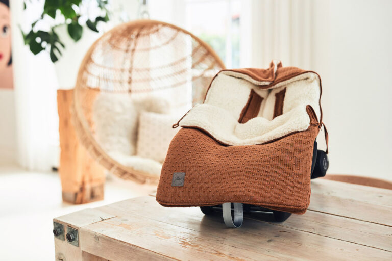 Voetenzak Autostoel 0+ Bliss Knit Caramel Jollein